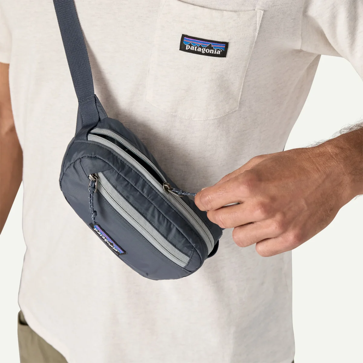 Patagonia Terravia Mini Hip Pack 1L - Image 7