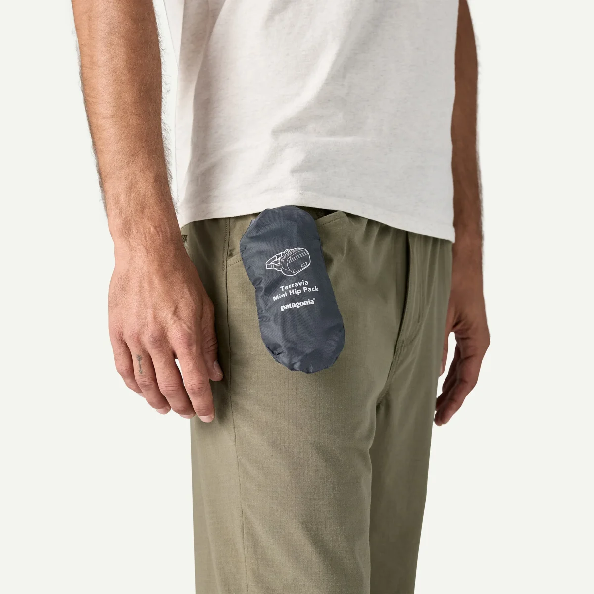 Patagonia Terravia Mini Hip Pack 1L - Image 9