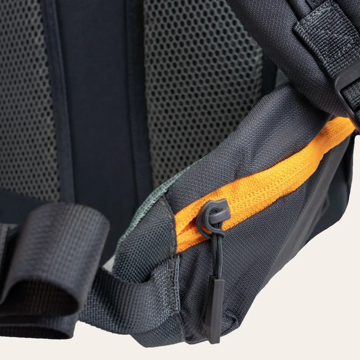 Highlander Outdoor Ivar 30 L - Image 6