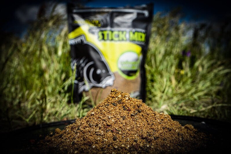 Stick Mix Pro Elite Baits Halibute com sementes de cânhamo 800 g - Image 3